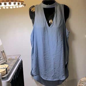 Red By BKE keyhole halter blouse